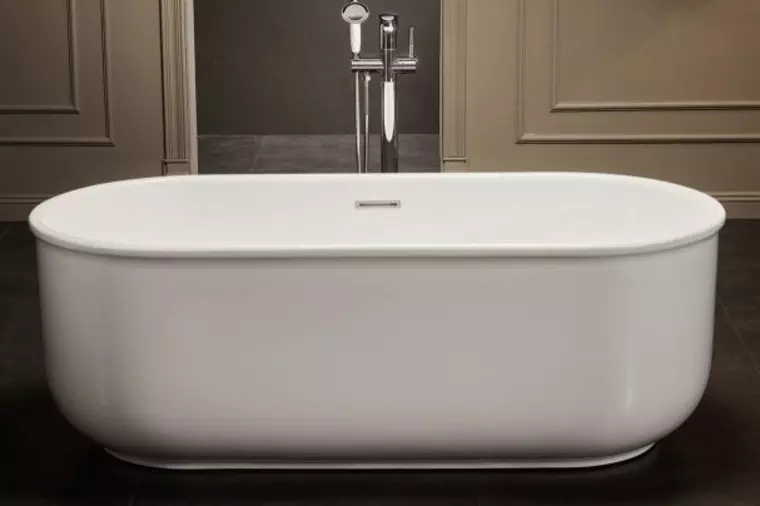 

Ванна акриловая «Belbagno» BB401 170/80 с ножками с сифоном белая